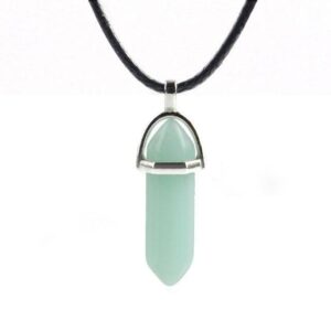 Collar de cristal hexagonal